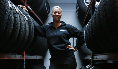 unnga-ko-bestill-hjulskift-time-na